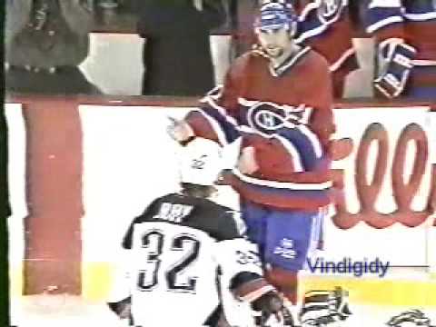 M. Vukota (MTL) vs. R. Ray (BUF)
