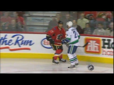 D. Hordichuk (VAN) vs. A. Roy (CGY)