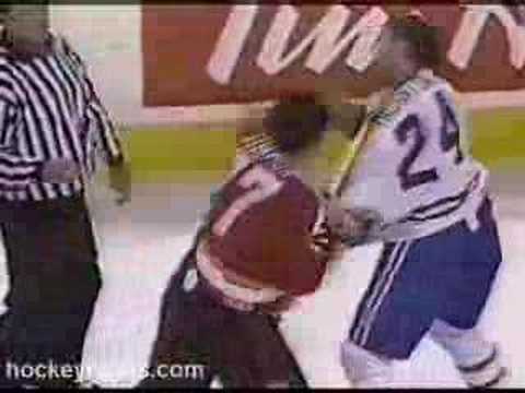T. Simpson (CGY) vs. S. Thornton (MTL)