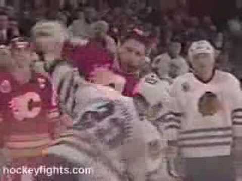 G. Smyth (CGY) vs. S. Grimson (CHI)