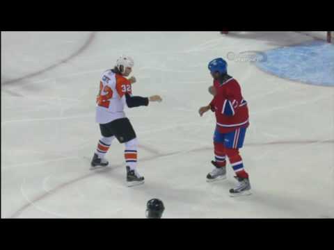 R. Cote (PHI) vs. G. Laraque (MTL)
