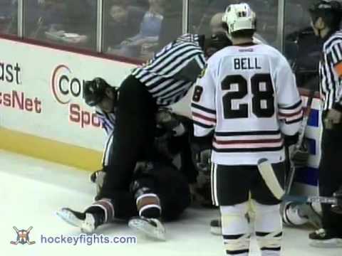 T. Moen (CHI) vs. R. Berry (WSH)