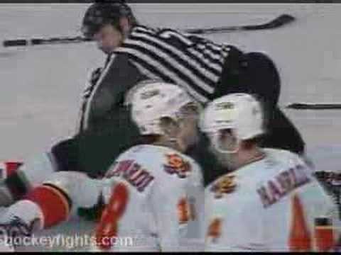 M. Nilson (CGY) vs. M. Reasoner (EDM)