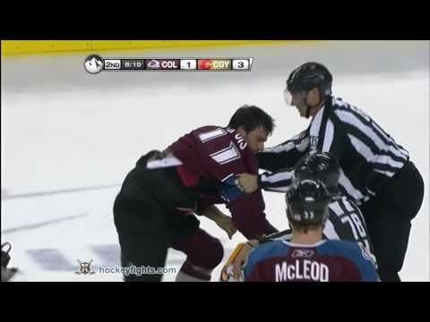 P. Dupuis (COL) vs. S. Meyer (CGY)