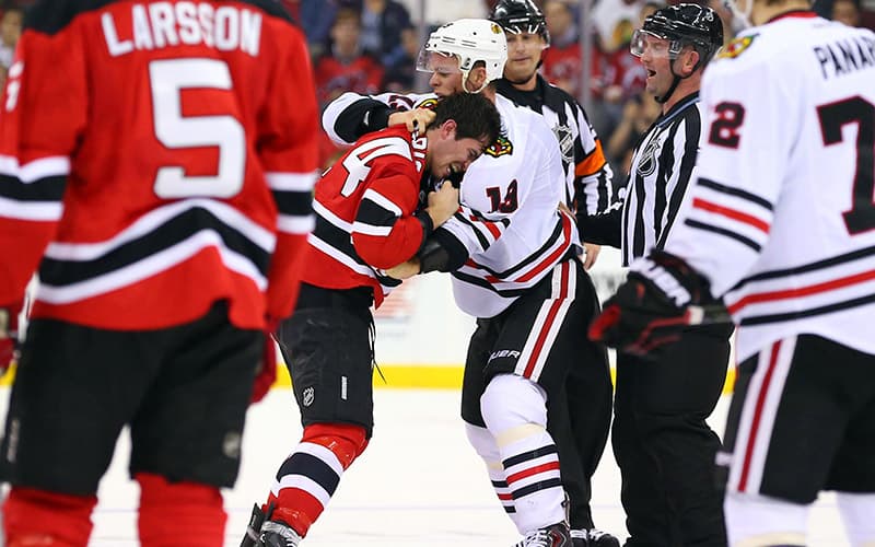 Jonathan Toews Fights Adam Henrique, Really