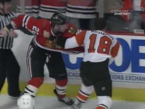 M. Richards (PHI) vs. T. Brouwer (CHI)