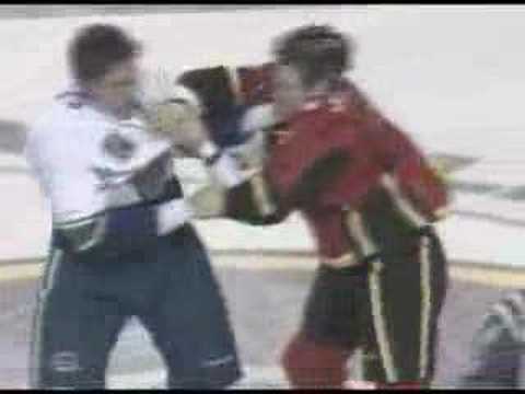 T. Pyatt (VAN) vs. J. Vandermeer (CGY)