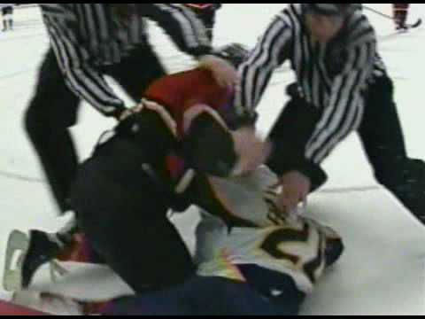 J. Stevenson (NSH) vs. K. Oliwa (CGY)
