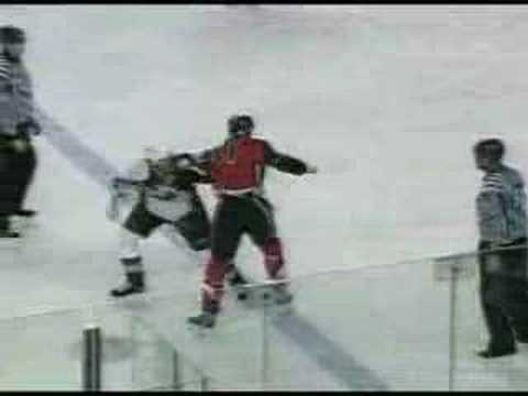 S. Parker (COL) vs. E. Godard (CGY)