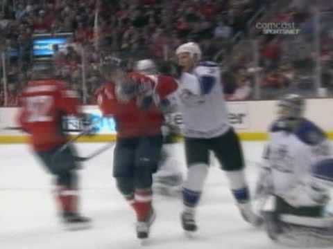 M. Greene (LAK) vs. M. Bradley (WSH)
