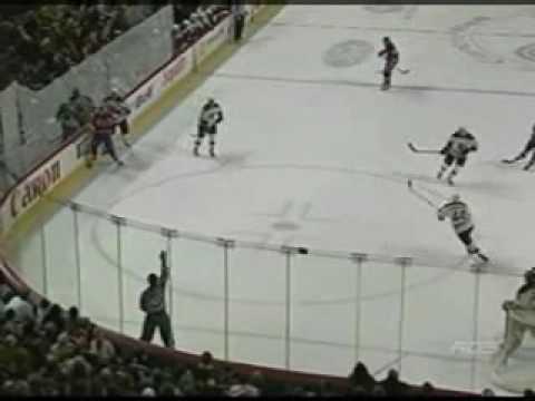 Z. Chara (BOS) vs. G. Latendresse (MTL)