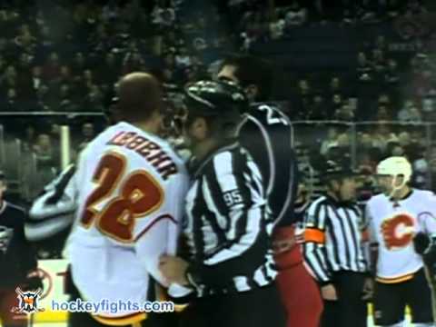 R. Regehr (CGY) vs. T. Sestito (CBJ)