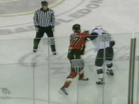 C. Janssen (STL) vs. A. Roy (CGY)