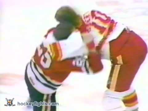 B. McGill (CHI) vs. G. Roberts (CGY)